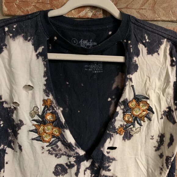 Affliction Standard Supply Series Black Bleached Cutout Women's Medium T-Shirt - Picture 5 of 12